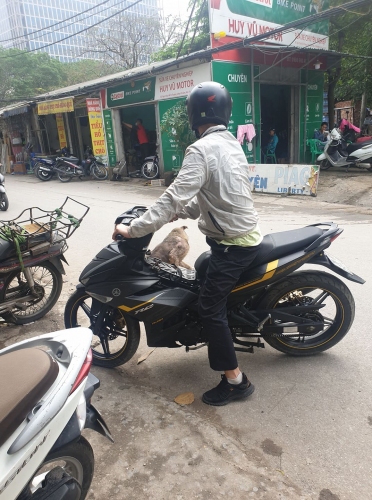 Cao gần 1m6 thì có chơi được moto hay không?