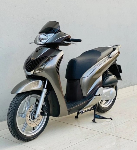 Phân Biệt Các Đời Xe SH nhập Ý