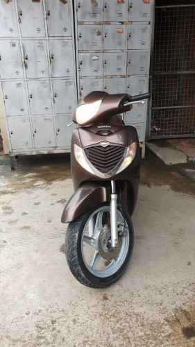 Cửa Hàng Chuyên Kinh Doanh HONDA SH Cà Phê 2009