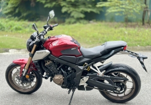 Honda CB650R - 2022