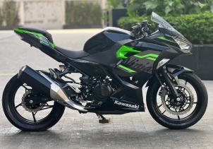 Kawasaki Ninja 400