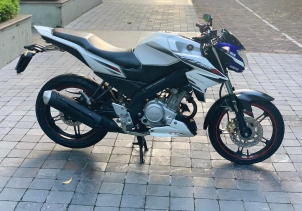 YAMAHA - FZ 150i