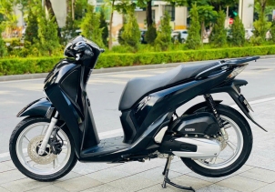 SH 150i - 2018 đen bóng siêu lướt