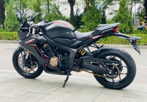 Honda CBR650R 2019