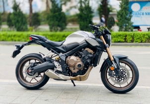 Honda CB 650R - Date 2021